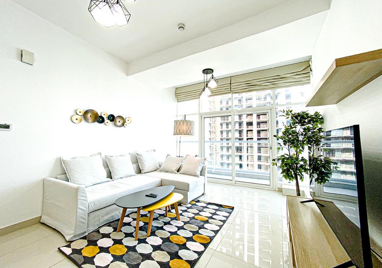 Walk To The Beach Or Enjoy The Amazing View From The Balcony Apartment Dubai Exterior foto